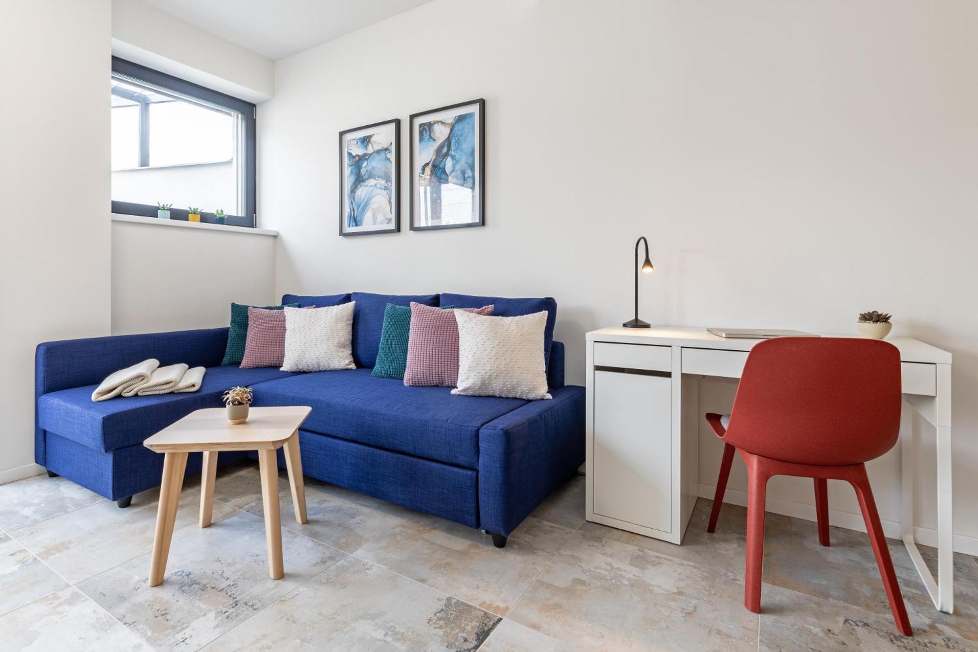 Fully Equipped Apartments With Terraces, Free Garage Parking, Netflix & Ac - By Apartmany Slapanice Cz Exterior photo